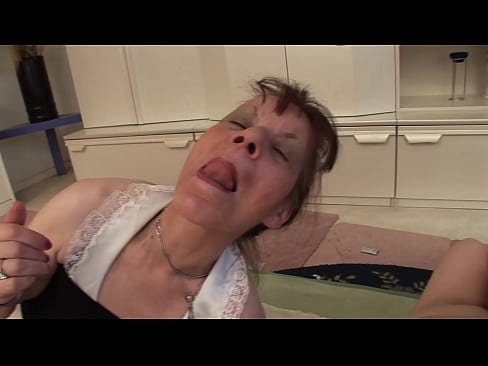❤️ Bi amona eta aitona batek hirukotea dute Porno ederra gurean eu.com-porn-hat.ru ❌️❤